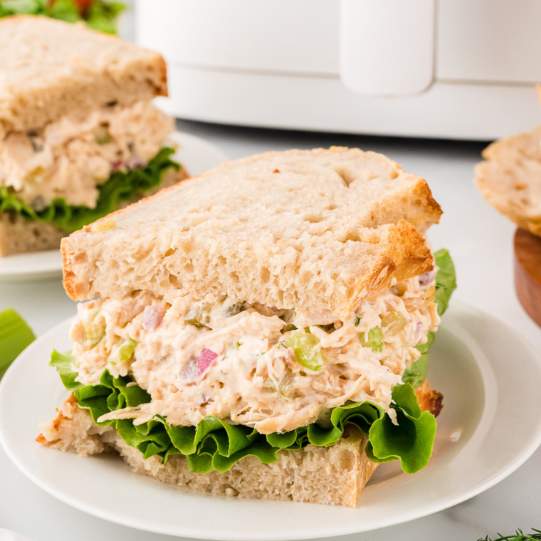 Copycat Chicken Salad Chick Classic Carol served with fresh vegetables and crackers.