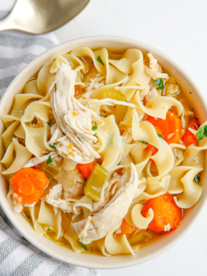 Copycat Cracker Barrel Chicken Noodle Soup Recipe