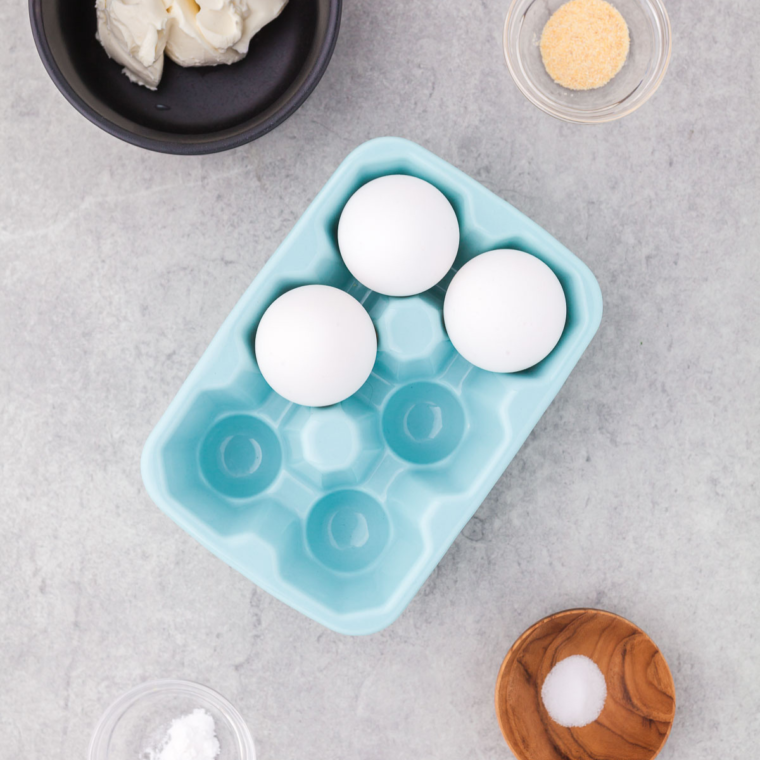 Ingredients for Kitchen Table Air Fryer Keto Cloud Bread Slices.