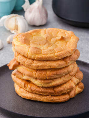 Air Fryer Keto Cloud Bread Chips