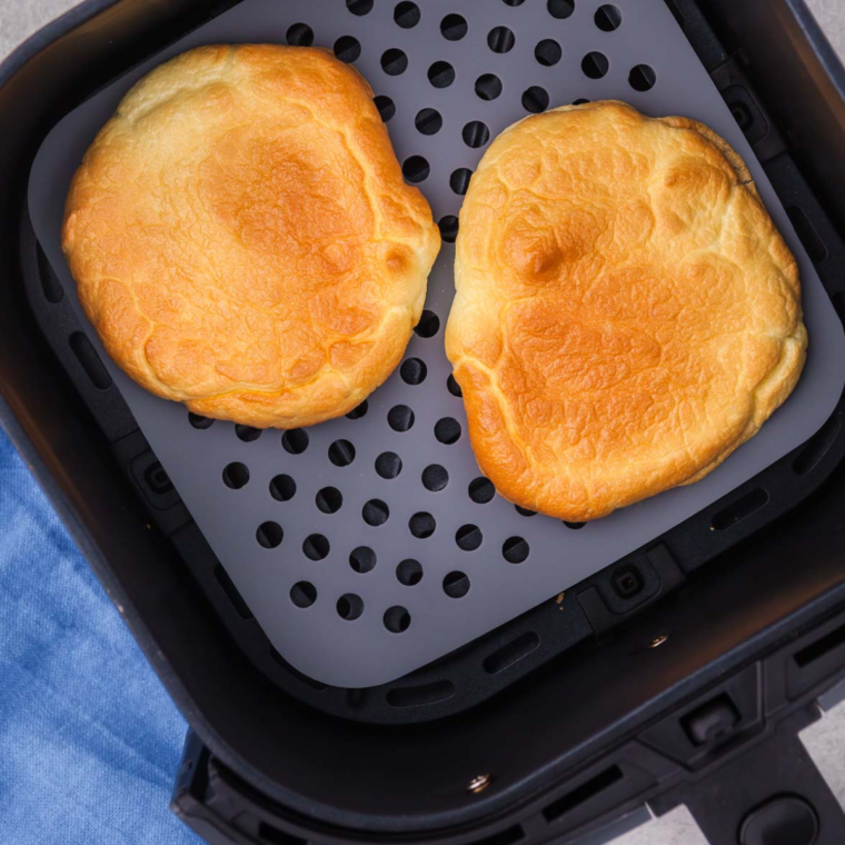 Crispy low carb air fryer keto cloud bread slices, perfect for a healthy snack.