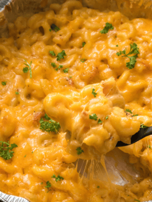 Bowl of homemade Popeyes Mac and Cheese, creamy, cheesy, and baked to golden perfection.