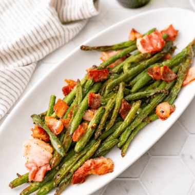 Bowl of Cracker Barrel green beans sautéed with butter and herbs