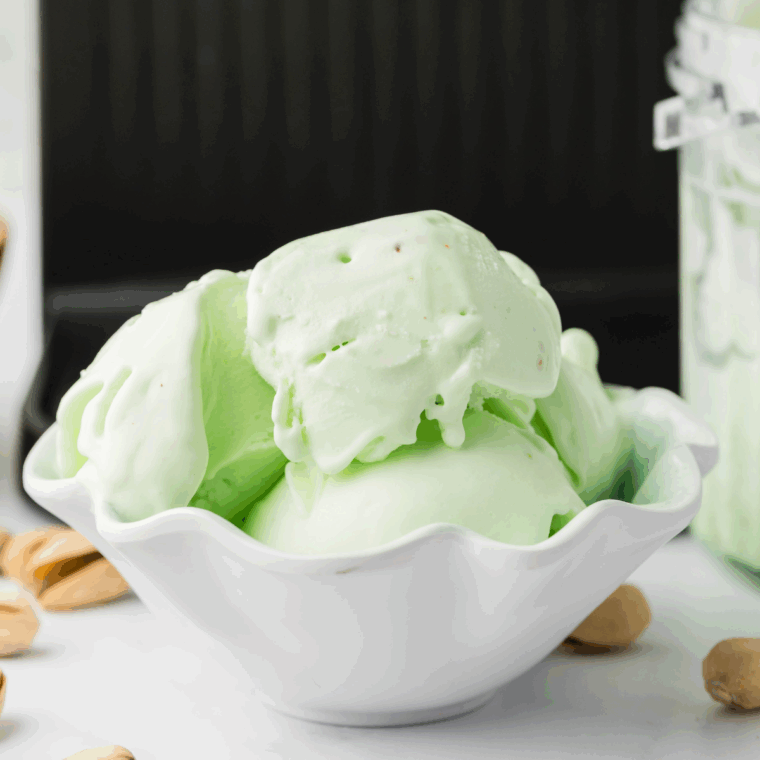 Ninja Creami Pistachio Gelato, a creamy, smooth gelato made with roasted pistachios for a rich, nutty flavor.
