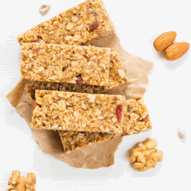 Make your own Copycat Nature Valley Granola Bars with this easy recipe! Enjoy a crunchy, sweet snack made with simple ingredients like oats, honey, and a touch of salt.