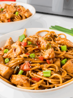 Kung Pao Chicken Spaghetti (Copycat)