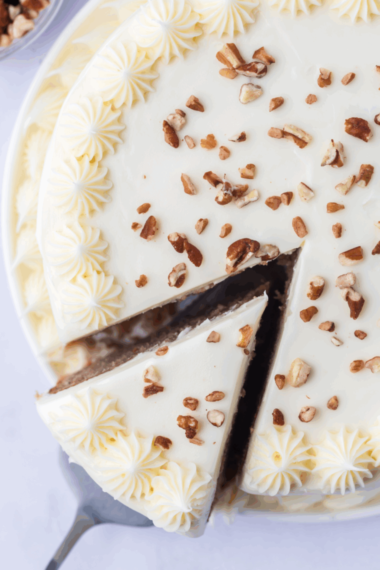 Ninja Foodi Grill Cake, golden and moist, baked to perfection in the Ninja Foodi Grill for a delicious and easy dessert.