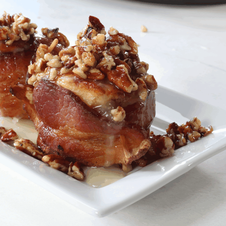 Air Fryer Bourbon Bacon Cinnamon Rolls with crispy bacon, bourbon-infused dough, and a maple-pecan topping, all air-fried to golden perfection.