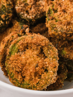 Golden, crispy Air Fryer Jalapeno Coins with a crunchy exterior and a spicy kick, inspired by Red Robin’s popular appetizer.