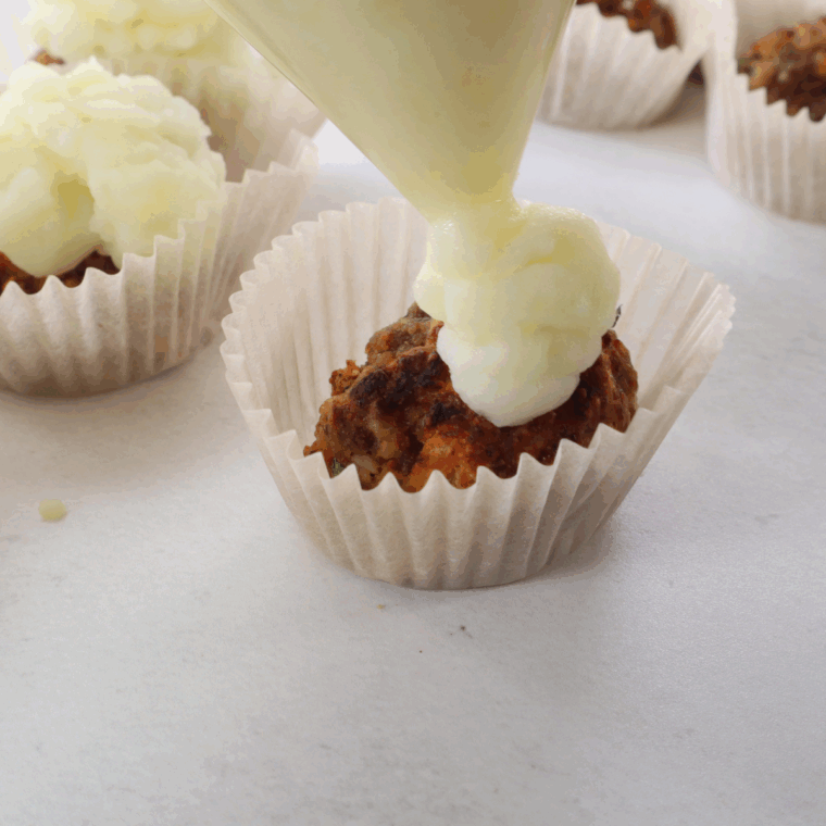 Air Fryer Meatloaf Cupcakes with Whipped Potato Topping, delicious mini meatloafs topped with fluffy mashed potatoes, all made in the air fryer for a fun and comforting dinner.