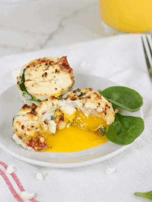 Golden, fluffy spinach and prosciutto frittata egg muffins fresh from the air fryer, perfect for a protein-packed breakfast.