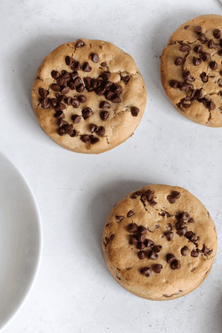 Plate of Hardee Chocolate Chip Cookie Recipe.