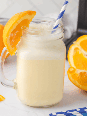 Bring the Arby’s Orange Creamsicle Shake home, today we give you this easy Ninja Creami Arbys Orange Creamsicle Shake Recipe another delicious reason to earn its place on your counter. Creamy, citrusy, and crazy simple — this is one summer shake you’ll want on repeat!