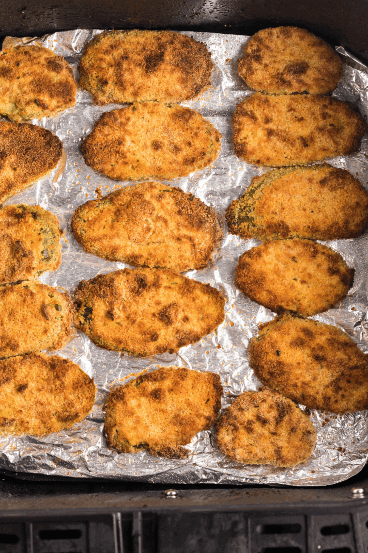 Place Arthur Treacher’s Fried Pickles in the air fryer basket.