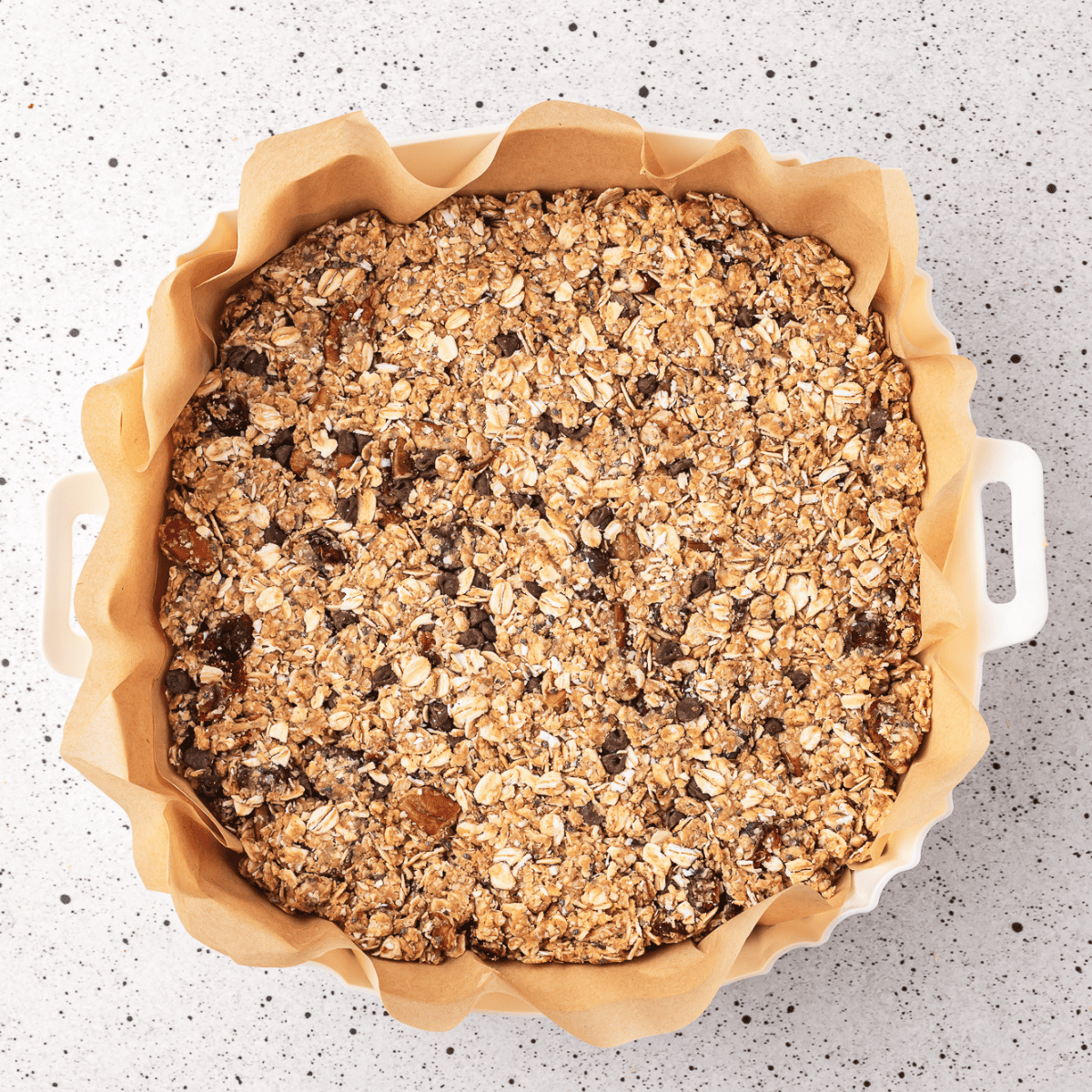Copycat Quaker Chewy Chocolate Chip Granola Bars - Fork To Spoon