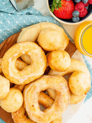 Make light, fluffy, and protein-packed Air Fryer Greek Yogurt Donuts at home! A quick, healthy donut recipe that’s easy, customizable, and ready in under 20 minutes.