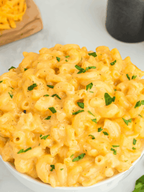 Bowl of creamy, cheesy homemade Bob Evans-style macaroni and cheese.