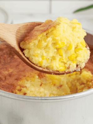 Easy Pioneer Woman's Corn Casserole Recipe
