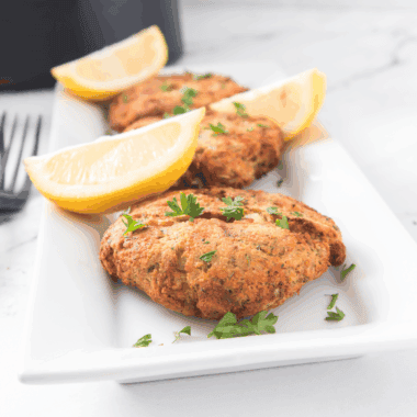 These Pioneer Woman Salmon Patties are crispy on the outside, tender on the inside, and packed with wholesome ingredients. Perfect for quick weeknight dinners or casual family gatherings, they’re a flavorful and satisfying meal everyone will love.