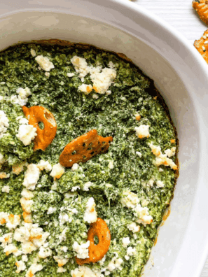 Greek-inspired flavor: Spinach, feta, and herbs deliver authentic spanakopita taste. Creamy and cheesy: Rich, smooth texture makes every bite indulgent. Perfect for entertaining: Easy appetizer for parties, game days, or casual gatherings. Quick and simple: Minimal prep with maximum flavor, ready in minutes. Crowd-pleaser: Everyone loves a warm, flavorful dip to share.