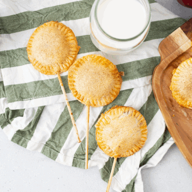 Easy Air Fryer Apple Pop Tarts