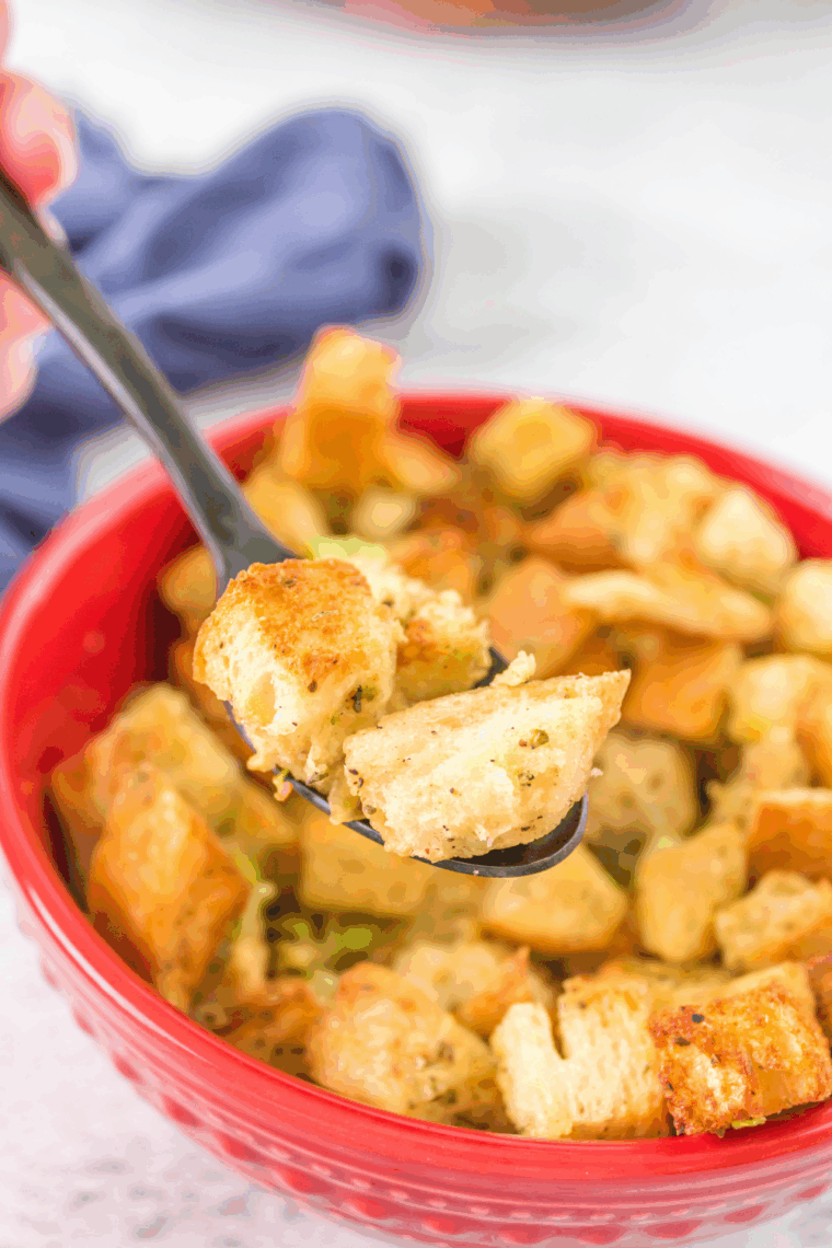 One-Plate Easy Ina Garten Sausage and Herb Stuffing Recipe