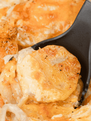 Easy Slow Cooker Scalloped Potatoes Recipe