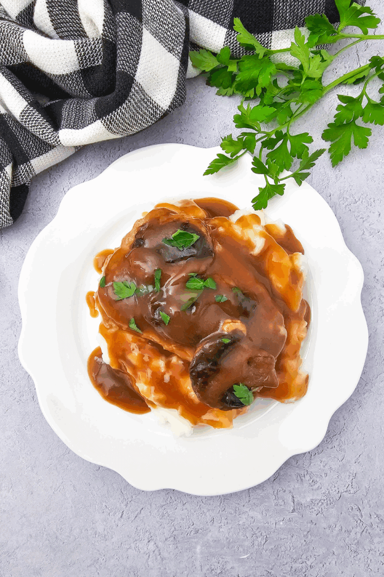 Brown gravy on Texas Roadhouse Steak.