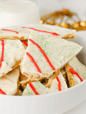 Little Debbie Christmas Tree Cake Crack (Tiktok Viral)