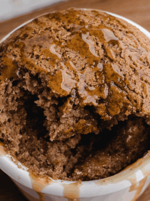 Easy Air Fryer Salted Caramel Apple Mug Cake
