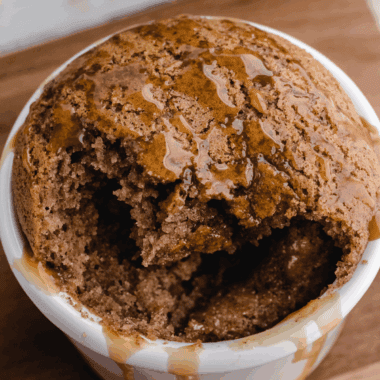 Easy Air Fryer Salted Caramel Apple Mug Cake