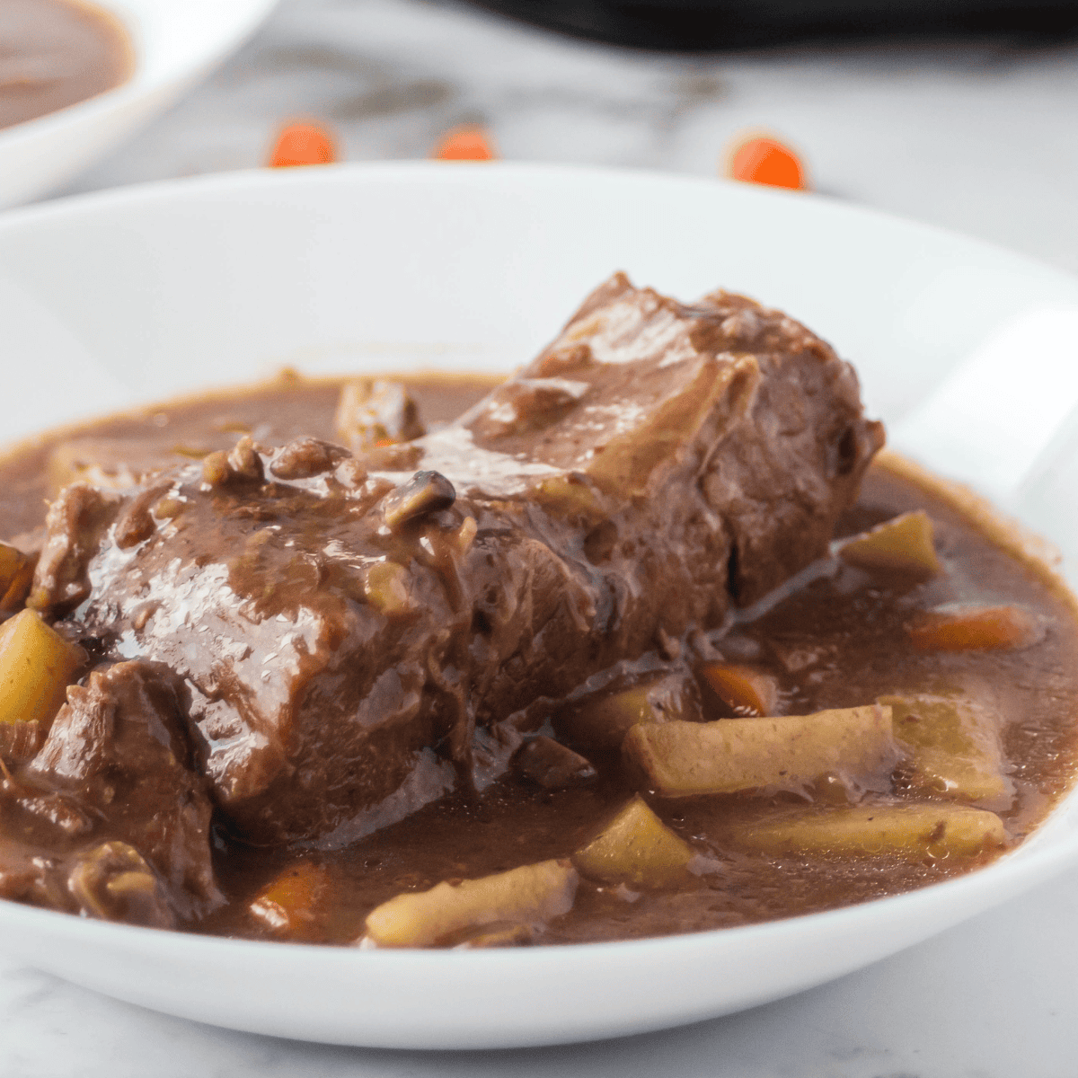 Easy Slow Cooker Beef Sirloin Tip Roast With Gravy
