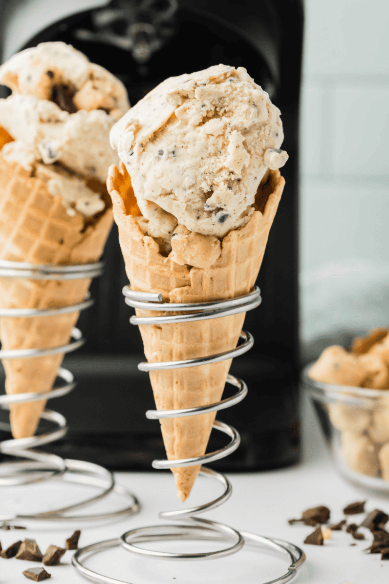 Homemade Ninja Creami Copycat Baskin Robbins Mom's Makin Cookies ice cream is creamy, chocolatey, and packed with cookie chunks. Make this easy, indulgent treat right at home with your Ninja Creami!