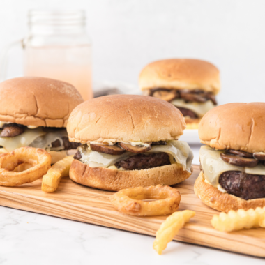 Copycat Hardee's Mushroom Sauce