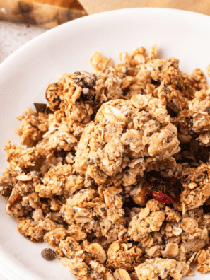 This air fryer peanut butter granola is crunchy, naturally sweetened, and ready in 15 minutes. An easy, healthy recipe with no oven required!