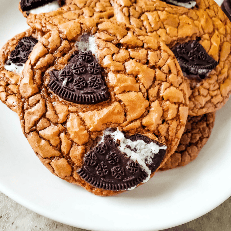 Plate of easy Oreo brownie cookies topped with chunks of Oreo