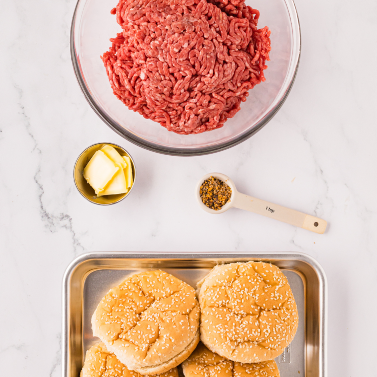 Steak and Shake burger ingredients, including ground sirloin, ground chuck, American cheese, hamburger buns, butter, pickles, and onions